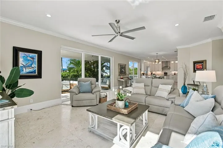 132 Hilo St, Naples, Florida 34113