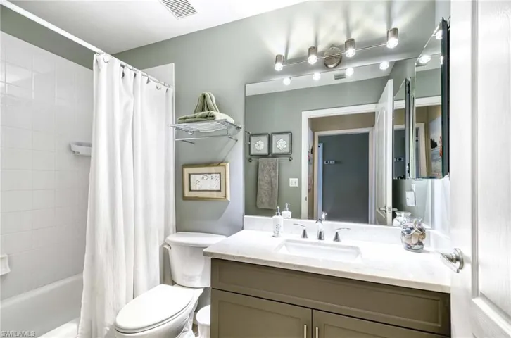 Guest Bath with tub.