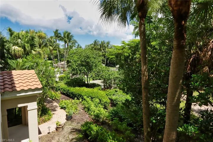2868 Tiburon Blvd E 102, Naples, Florida 34109