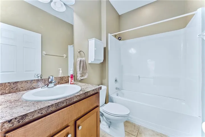 10781  Crossback  LN, Lehigh Acres, FL 33936