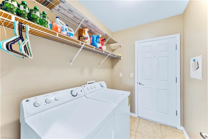 10781  Crossback  LN, Lehigh Acres, FL 33936