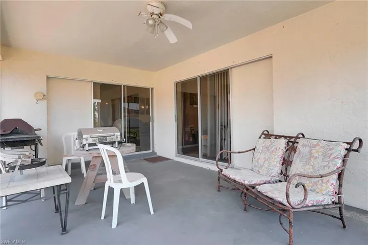 View of patio / terrace with ceiling fan