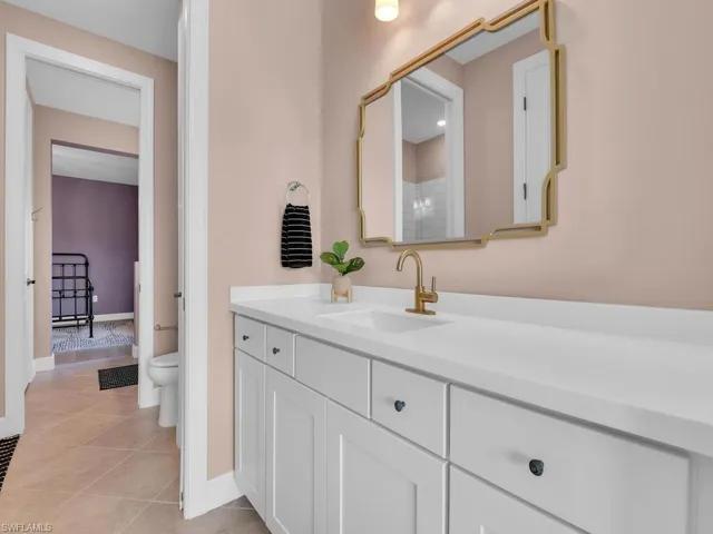 Jack-n-Jill Bath - Second Floor