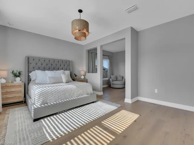 Master Suite - Second Floor