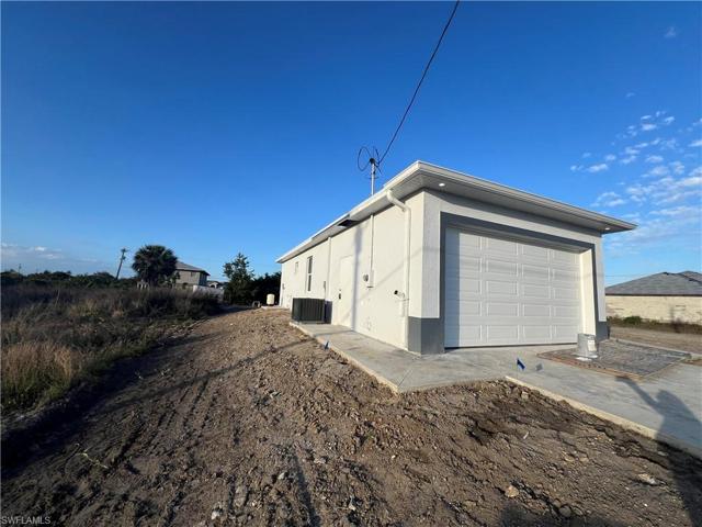 3600 24th ST SW, LEHIGH ACRES FL 33976