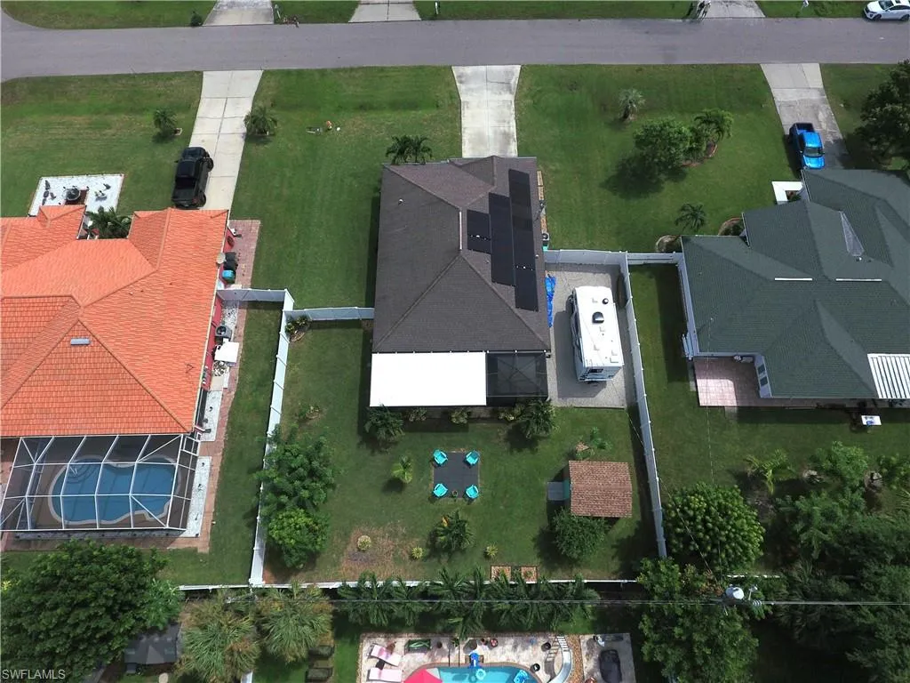 706 9th CT, Cape Coral, FL 33991,224069988