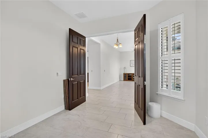 3331 Nw 46th Ave, Cape Coral, Florida 33993