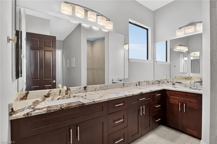 3331 Nw 46th Ave, Cape Coral, Florida 33993