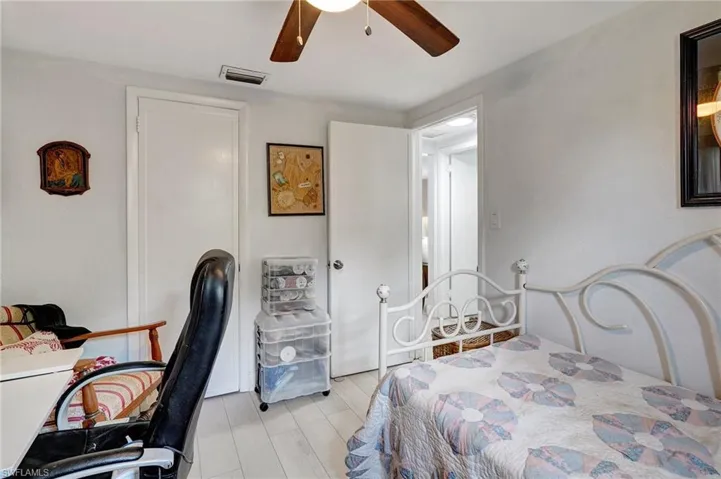 Bedroom with ceiling fan