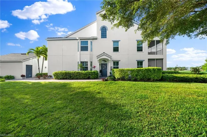 Welcome to this unique end unit 3 bed updated home