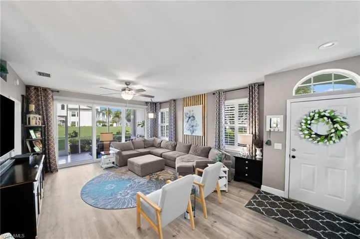 Spacious great room