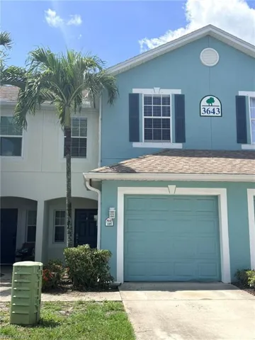 3643  Pine Oak Cir  , Fort Myers, FL 33916
