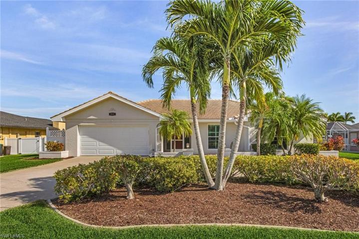 Perfect waterfront location