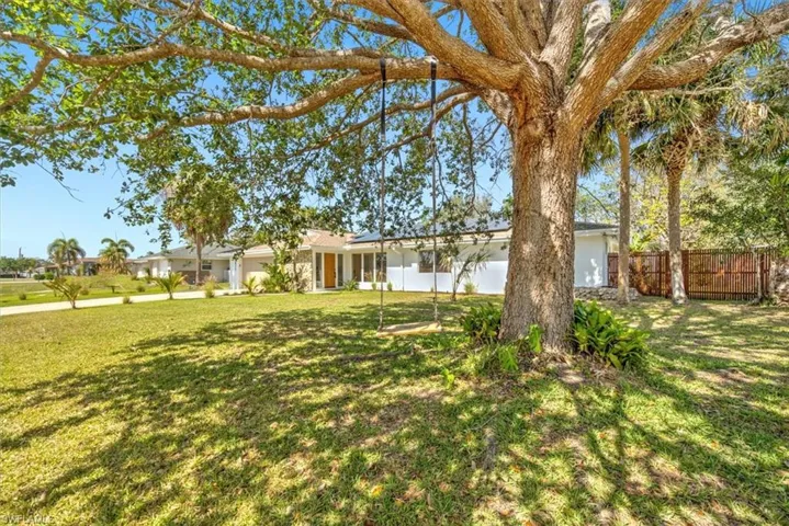 1611 S Mayfair  RD, Fort Myers, FL 33919