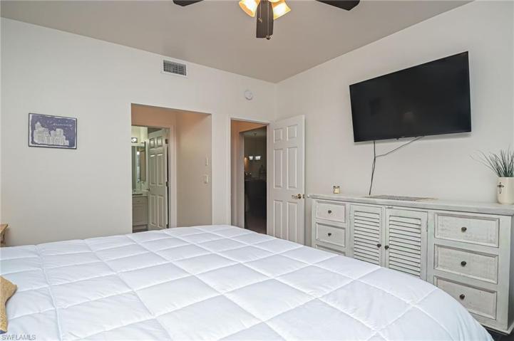 2271  Somerset Ridge  DR, Lehigh Acres, FL 33973