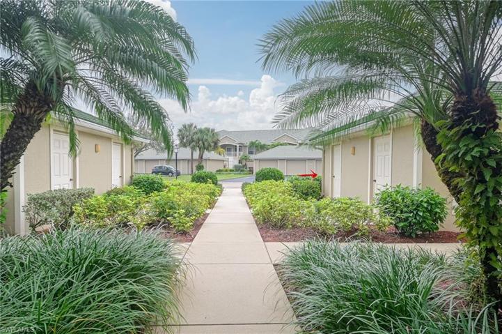 2271  Somerset Ridge  DR, Lehigh Acres, FL 33973