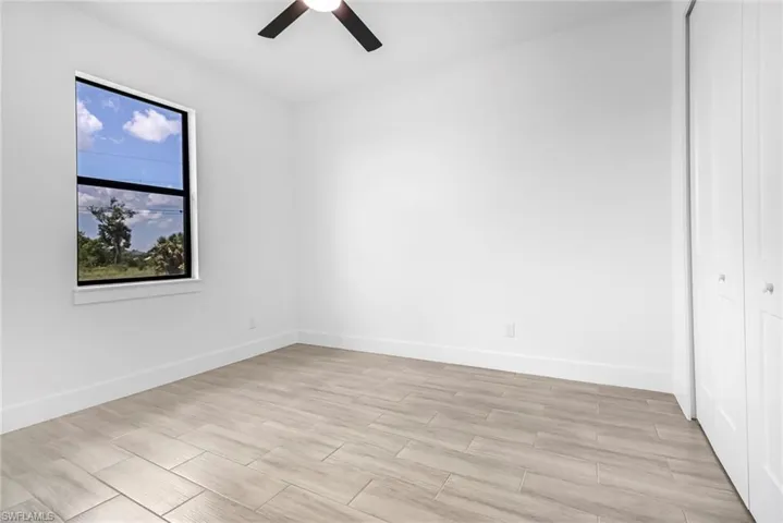 1146  Holmes S AVE, Lehigh Acres, FL 33974