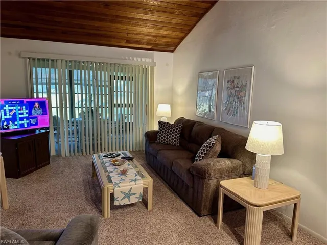 9391  Lennex  LN, Fort Myers, FL 33919