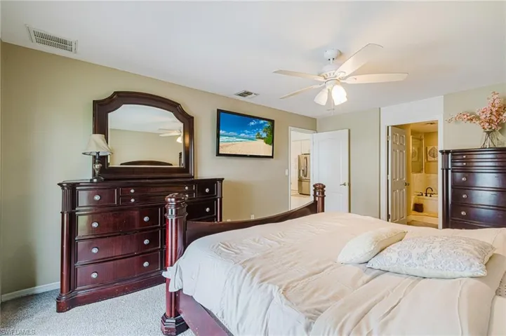 1926 Se 18th Ave, Cape Coral, Florida 33990