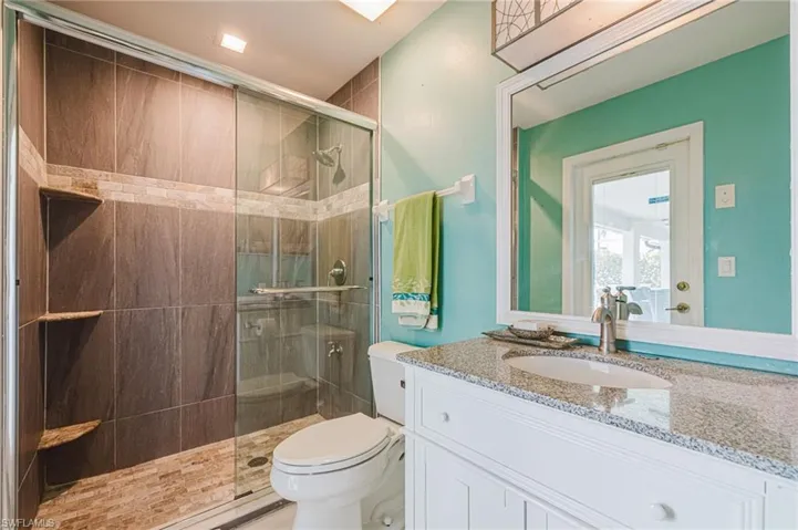 1926 Se 18th Ave, Cape Coral, Florida 33990
