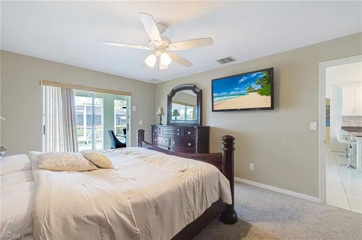 1926 Se 18th Ave, Cape Coral, Florida 33990