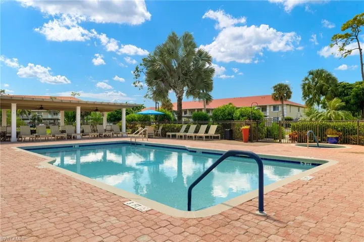 4580  Andover  WAY, Naples, FL 34112