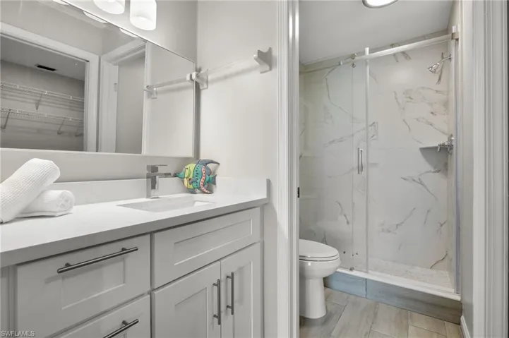 4580  Andover  WAY, Naples, FL 34112