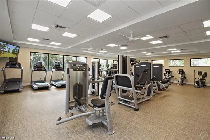 4580  Andover  WAY, Naples, FL 34112