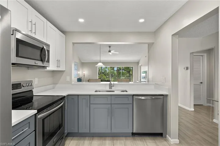 4580  Andover  WAY, Naples, FL 34112