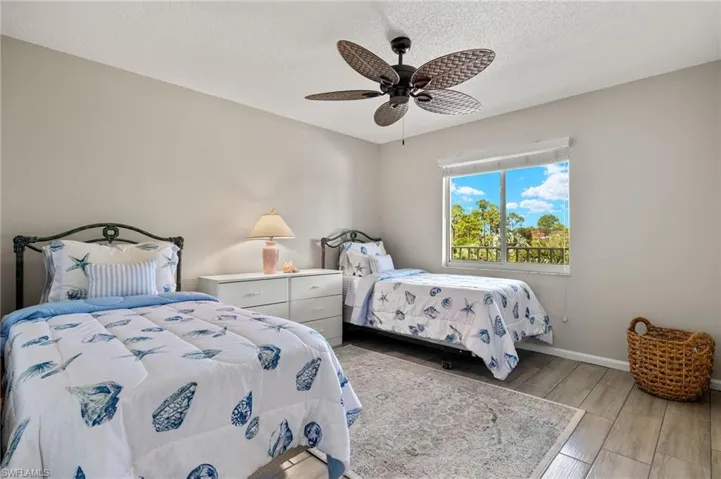 4580  Andover  WAY, Naples, FL 34112