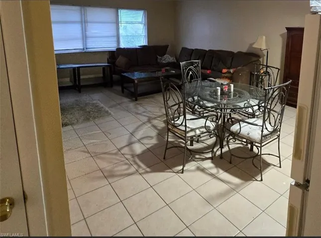 4901 Victoria Dr 205, Cape Coral, Florida 33904