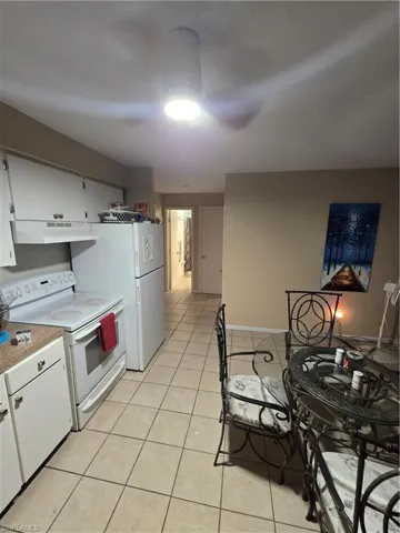 4901 Victoria Dr 205, Cape Coral, Florida 33904