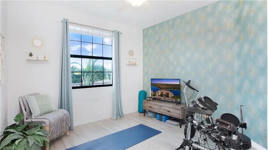 3rd Bedroom, currently a den area