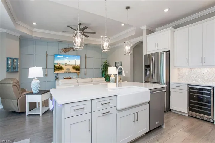 14597  Kelson  CIR, Naples, FL 34114