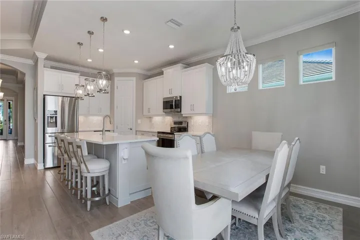 14597  Kelson  CIR, Naples, FL 34114