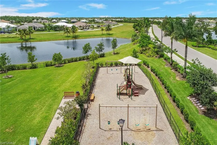 14597  Kelson  CIR, Naples, FL 34114