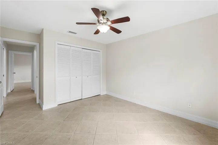 10340 Regent Cir, Naples, Florida 34109