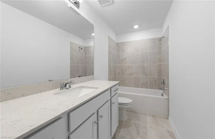 294 Silent Lake Dr, Lehigh Acres, Florida 33936