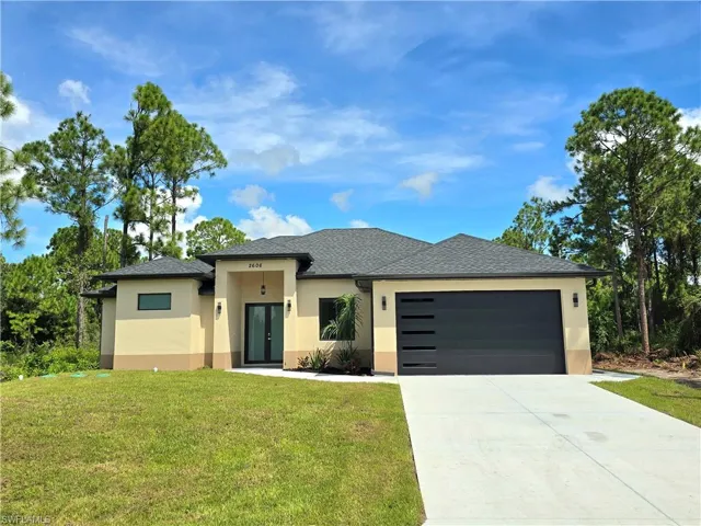 2606 43rd St W, Lehigh Acres, Florida 33971
