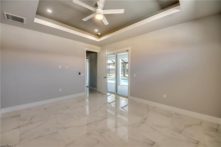 4518 SW 9th PL, CAPE CORAL FL 33914