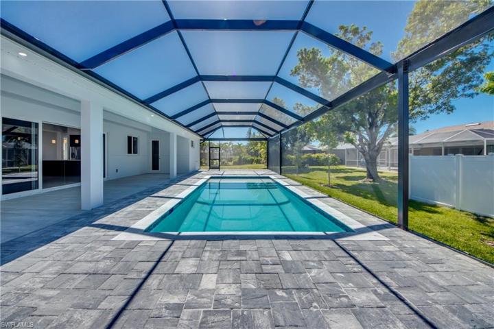 4518 SW 9th PL, CAPE CORAL FL 33914