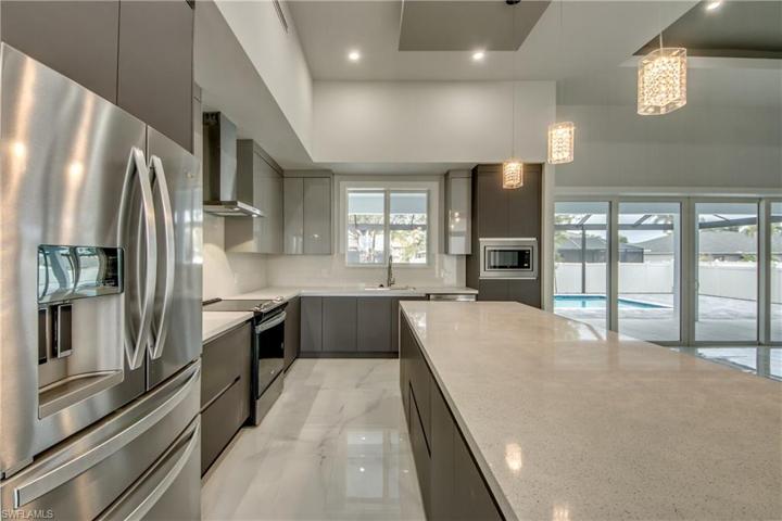 4518 SW 9th PL, CAPE CORAL FL 33914