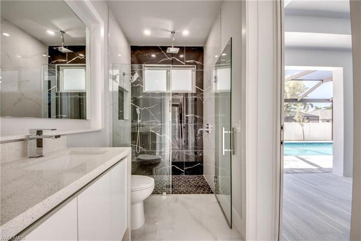 4518 SW 9th PL, CAPE CORAL FL 33914