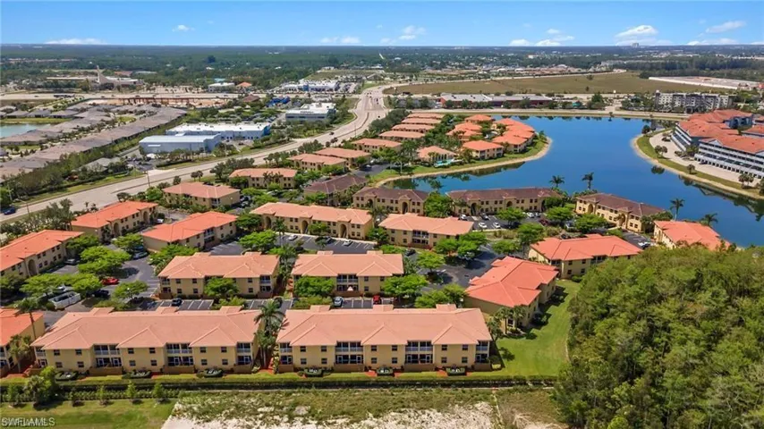 4312  Bellasol  CIR, Fort Myers, FL 33916