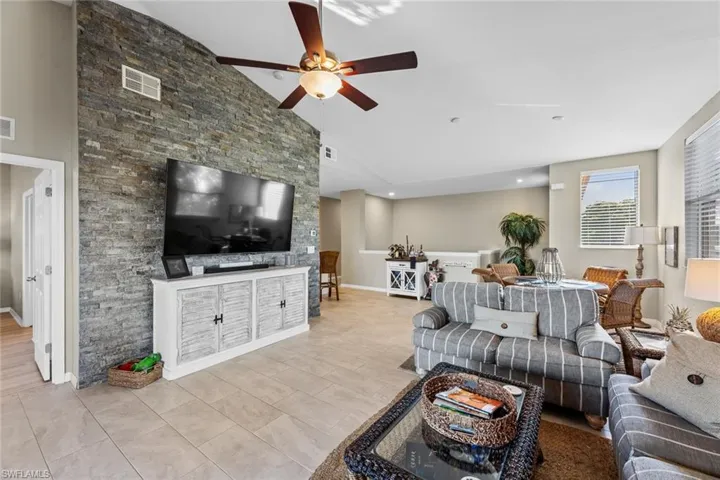 4312  Bellasol  CIR, Fort Myers, FL 33916