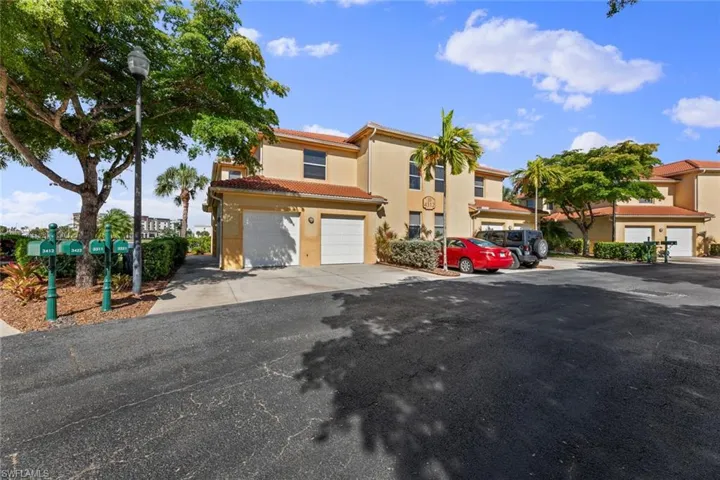 4312  Bellasol  CIR, Fort Myers, FL 33916