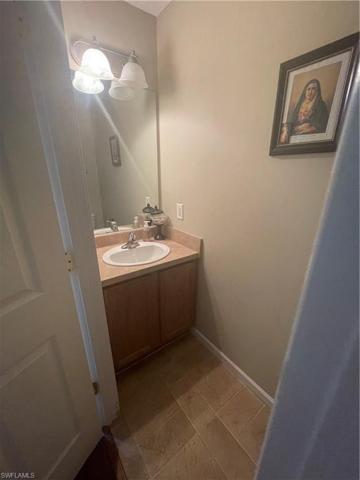 Half Bathroom downstairs