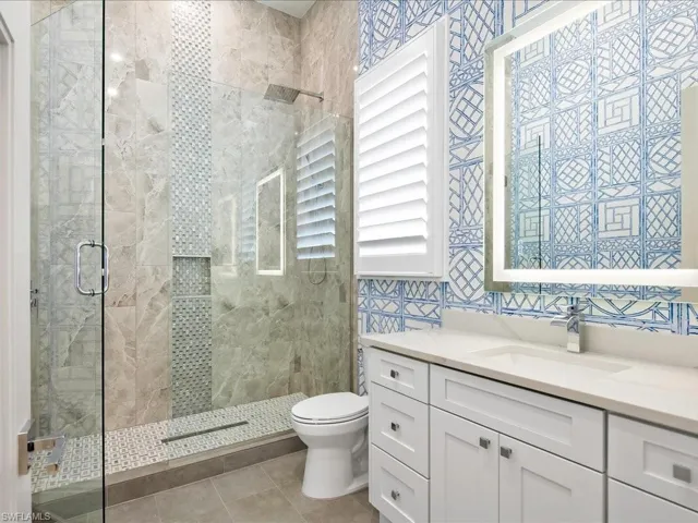 188 West St, Naples, Florida 34108
