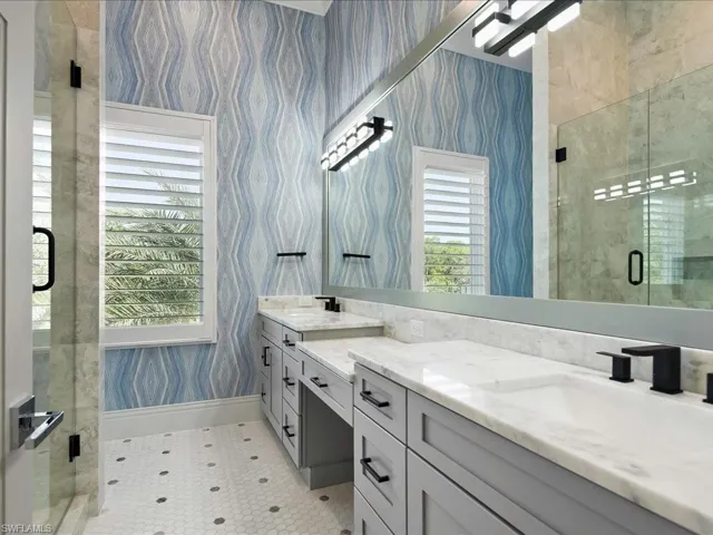 188 West St, Naples, Florida 34108