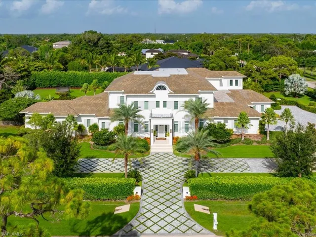 188 West St, Naples, Florida 34108